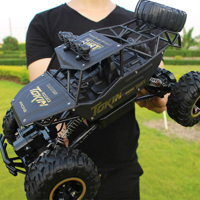 New 4WD RC Cars 2.4G Radio Control RC Buggy High speed Off-Road Trucks Toys