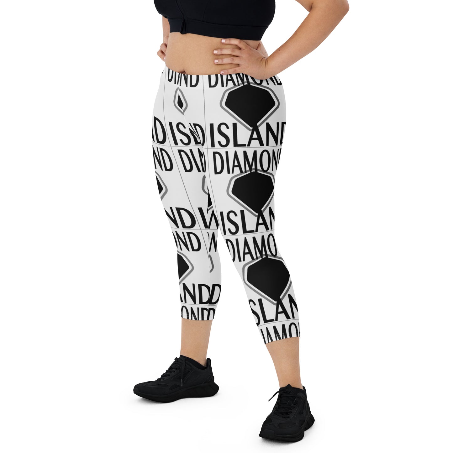 DIAMOND ISLAND  Capri Leggings  White/ Black