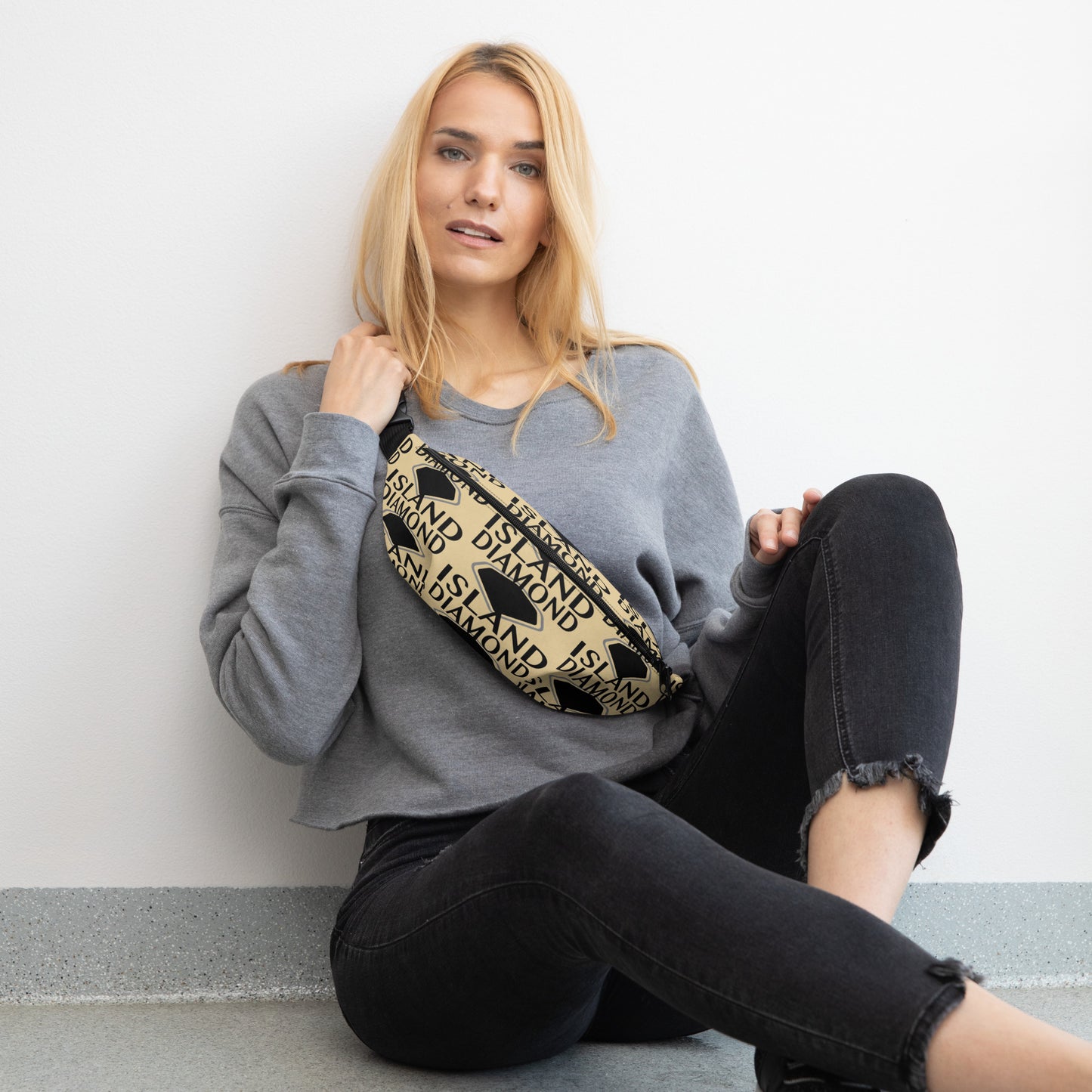 DIAMOND ISLAND  Fanny Pack