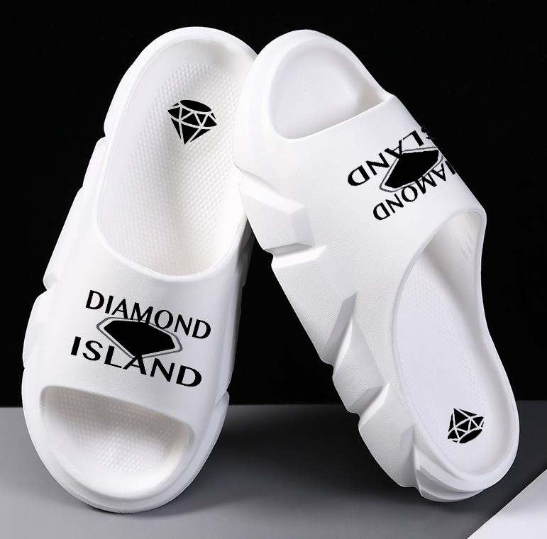 DIAMOND ISLAND THICK SOLE SLIDES