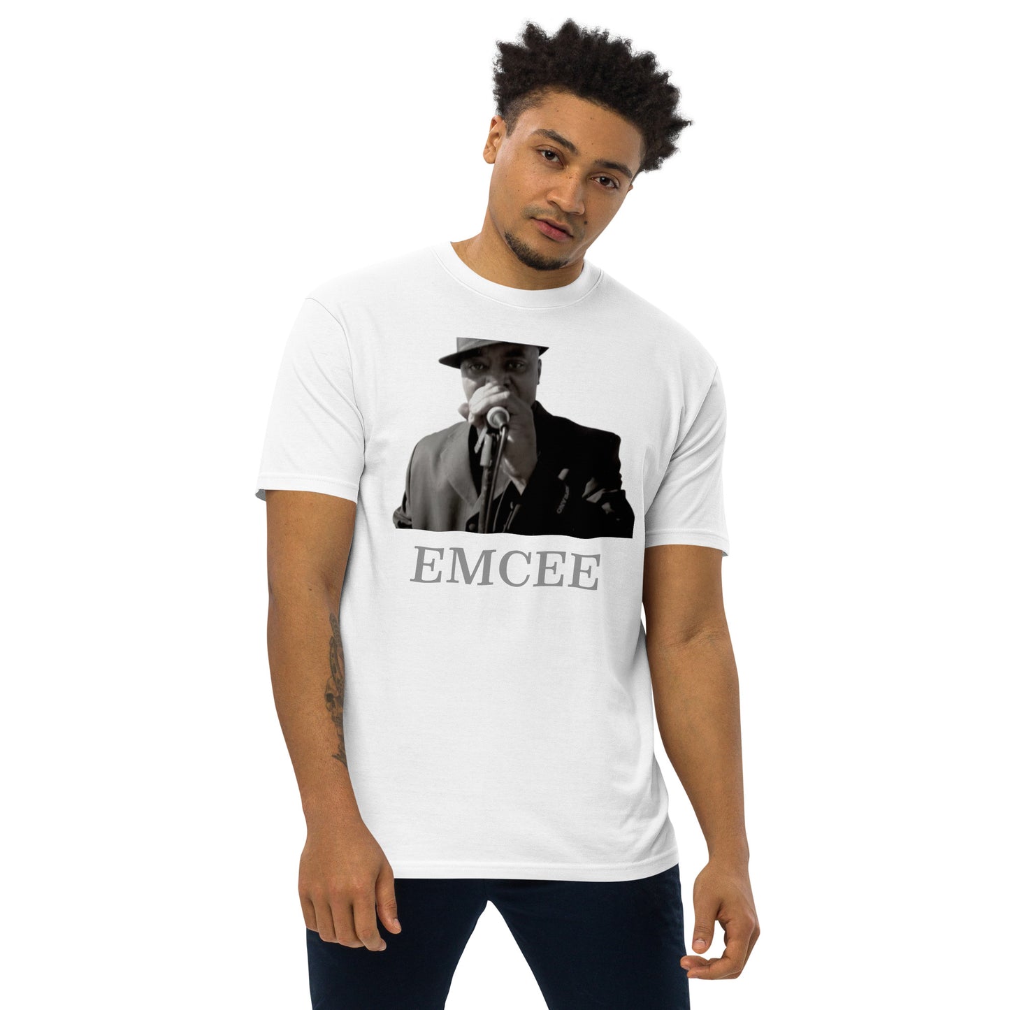 DIAMOND ISLAND EMCEE  Men’s premium heavyweight tee  White/ Black